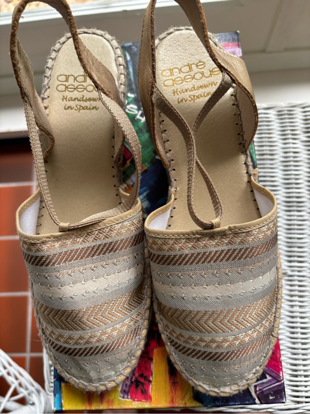 NWT Andre Assous Neutral Beige Woven Espadrille Slingback Sz 38